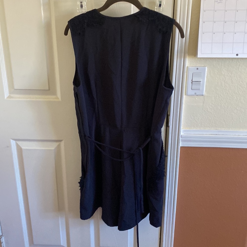 H&M - romper - Picture 3 of 3